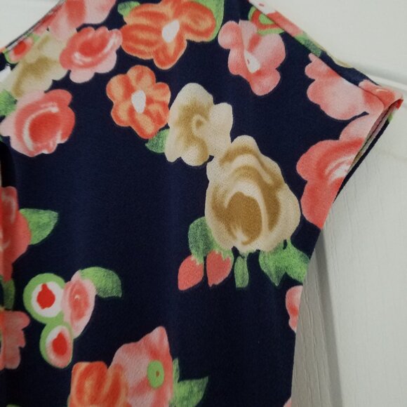 Charter Club Pleated Scoop Neckline Navy Coral Flowered Dress Cap Slv Sz 18 NWT - Picture 6 of 15